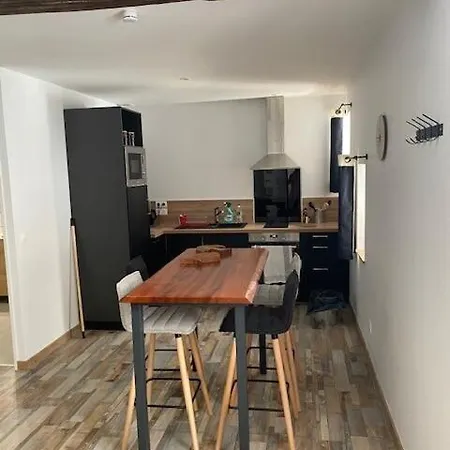 Philibert'S Appartment - For Two Tournus Extérieur photo