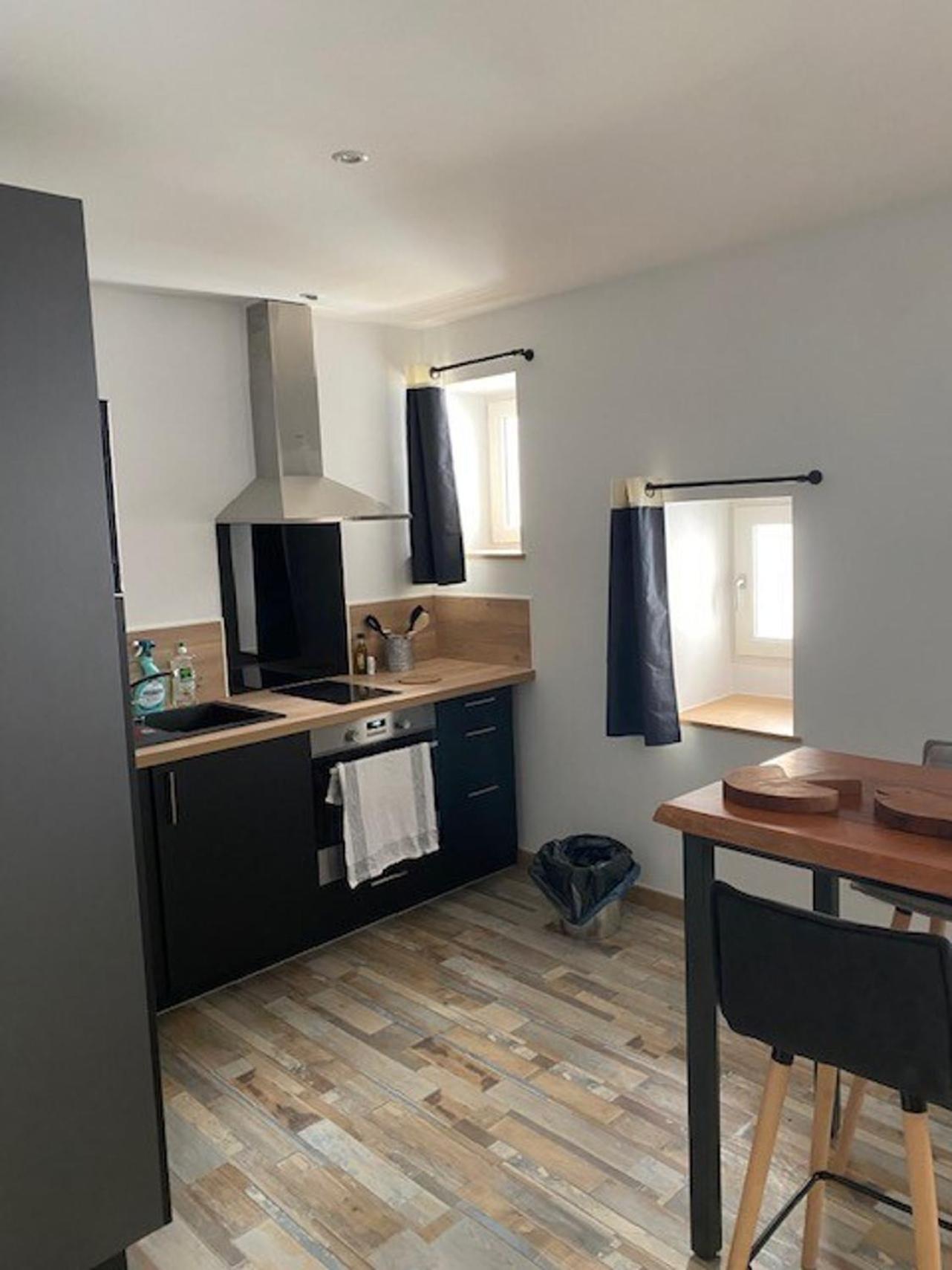 Philibert's - For Two Apartment